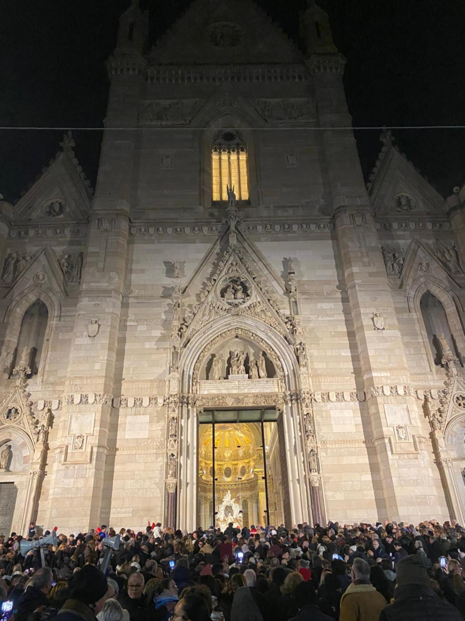 Vista Cattedrale Villa Nápoly Kültér fotó